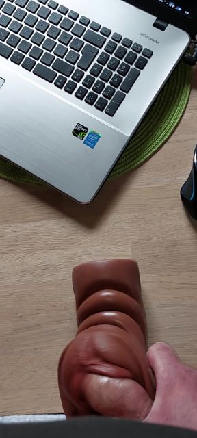 A lonely day at the office