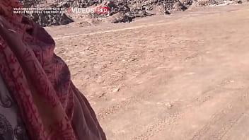 Desert babe deep throats big cock in an abandoned bus