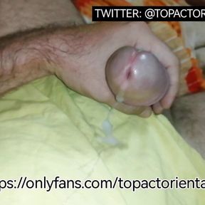 Macho alpha masturbation expulsing full milk to suck