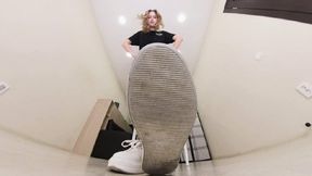 Alexis - white sneakers VR 360 Full HD