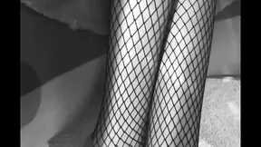 Good black stud gets his large full hd cock sucked by a willing babe