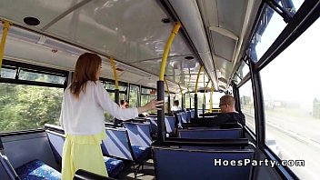 Amateur sluts sharing cock in the public bus