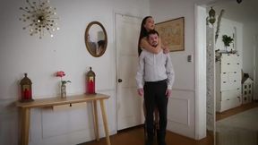 tall woman date with short guy
