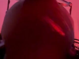 Lesbo Sucking Love button From The Back With Large Titties