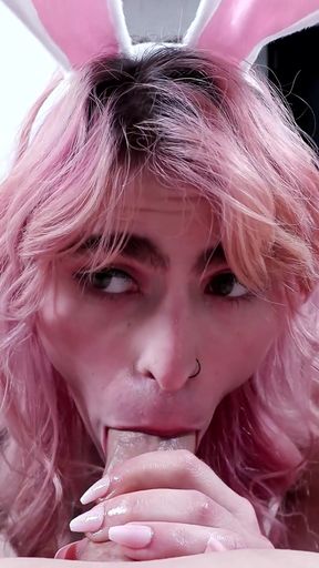 Trans Bunny Wiggles That Ass