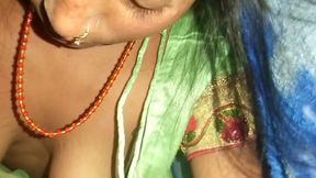 Deshi Bhabhi Sex in Bedroom