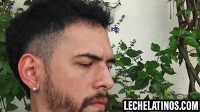 LecheLatinos.com - Felix's bearded mouth services Mauris' cock