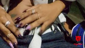 preta fogosa punhetando na moto e dando buceta no mato da favela pra joaoosafado