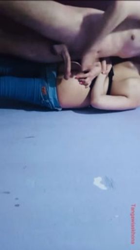 الحوية لي كتحمقني ااح كنموت عليها نهز الزب مع الحيط🍆🥵🐽