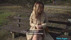 ”Unemployed wifey takes the opportunity to earn some EZ cash - Mia Brown”