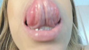 Karly Moon Private Show