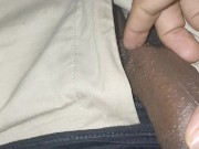 Batendo uma e gemendo alto na sala da casa da minha namorada