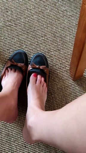 1-min taking off flats