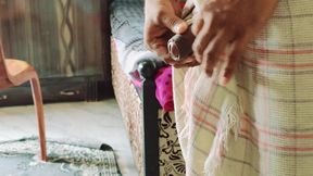 bathroom me hilaya lund