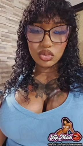 Horny Ebony Babe Fucks Uber Driver While On The Way Home To Her Boyfriend