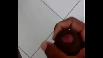Gemendo na punheta Itaipua&ccedil_u