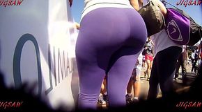 Peeping on a Plump Booty in Tight Spandex Leggings - Voyeur Cam 27