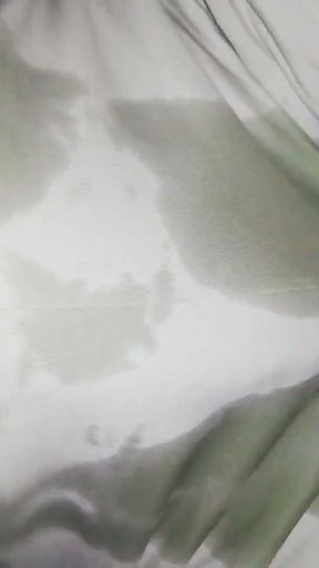 Pissing desperate, I get wet everything, close-up, intense masturbation, big penis and venozo   Clip 1