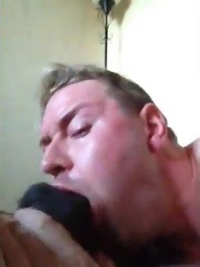 Amateur White Guy Sucks a Big Black Cock
