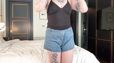 Casting Curvy: Juno is Brand New And Just thick Enough To Pass Her Audition