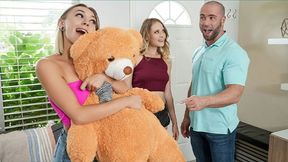Crazy Alex Coal and Kyler Quinn at pussy licking porn