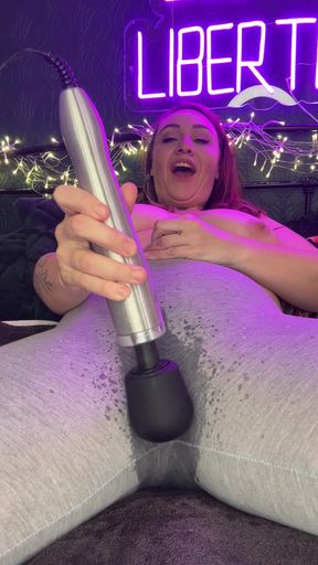 Grey Legging, Squirt Wetting