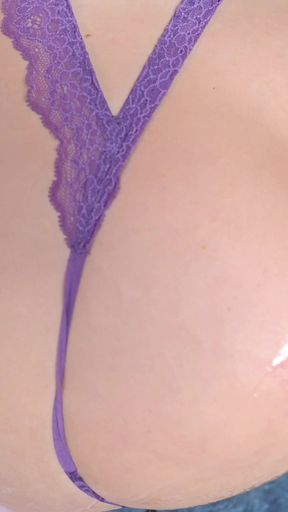 Chubby Girl Fucks Her Ass Fast with Big Dildos