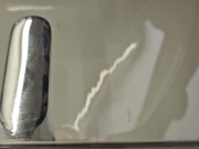 Publiczna toaleta masturbacja solo