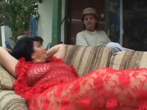 Gilf loves deep outdoor sex