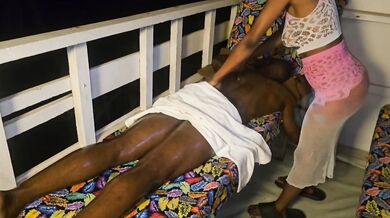 My client enjoyed massage I did the end was so good.