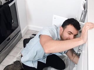 REALITY MEN - Plumber Ian Greene Gives Me A Fine View Of His Booty Then Lets Me Bang Him For Money