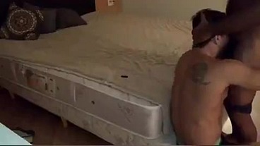 aquela pegada gostosa de um macho tusudo