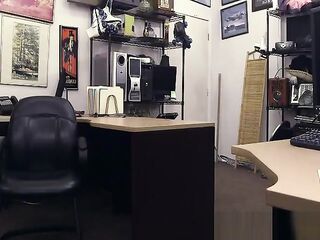 Ebony pawnshop amateur sucking for greater quantity money