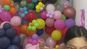 Blow to pop 24"