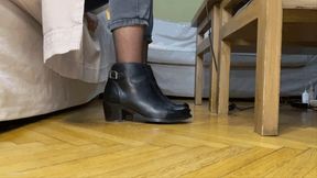 TAKING OFF HER ANKLE BOOTS AFTER WORK - MP4 HD