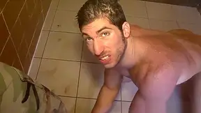 Brit Jock In The Shower Gets Facialized