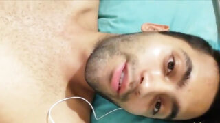 Maszturbáció, spermalövés, oncafnyelés, nyelés, faszok – nagy faszú amatőr meleg kurvák seggbedugás