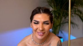 Tyna Doll Private Show