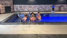 Swimming pool gangbang 6 girls