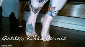 Nearly silent heel watch