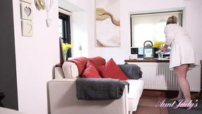 Experienced BBW Landlady Katherina sucks my cock (POV)