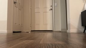 5 minutes of 12 scrunches