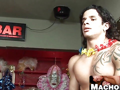 MachoIO.com - Muscular Latino jock raw fucks his delicious gay lover