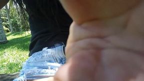 sai pra passear de manha no parque e o tesao me fez gozar na linha do trem