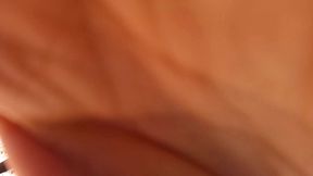 sai pra passear de manha no parque e o tesao me fez gozar na linha do trem