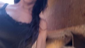 sai pra passear de manha no parque e o tesao me fez gozar na linha do trem