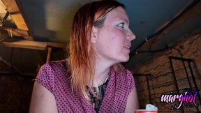 je visite la cave d un papy et je me retrouve avec une bouteille dans le cul je ...