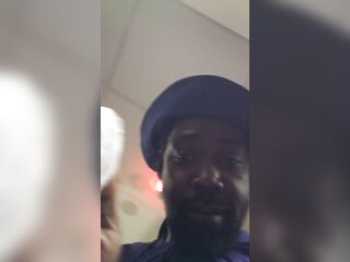 CuBby Da porn hubbY????????????