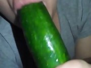 Chupando un rico pepino!