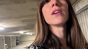 Amateur slut takes fucked wildly in public parking lot